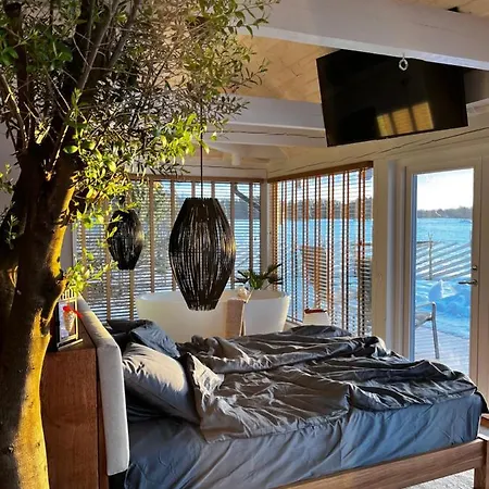 Nordicstay Noarootsi Kastehein Or Loojangu Vila Paslepa